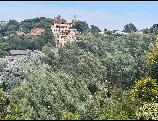 LAND FOR SALE IN NORTHCLIFF